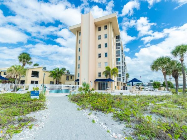 Venice Condo 1017400