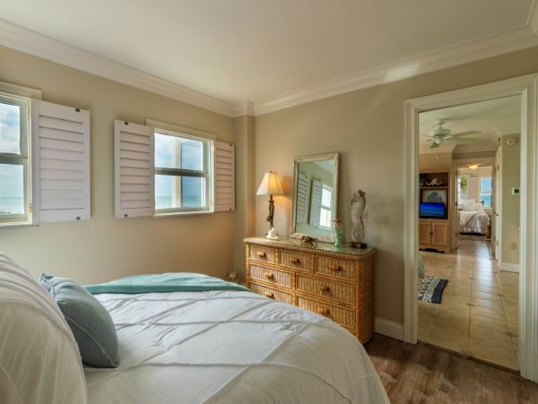 Venice Condo 1017400