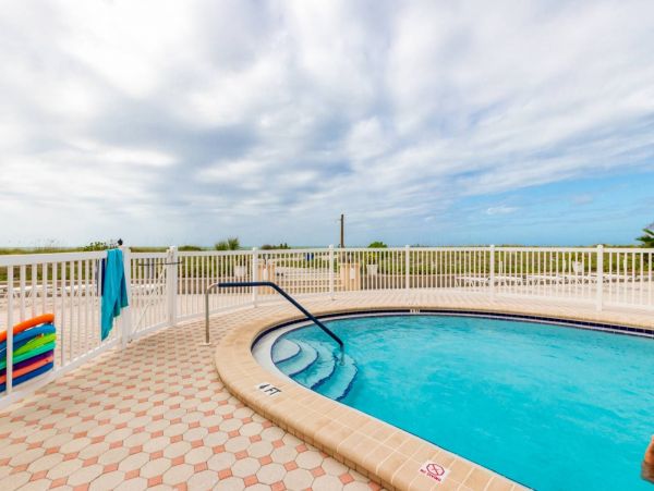 Venice Condo 1017400