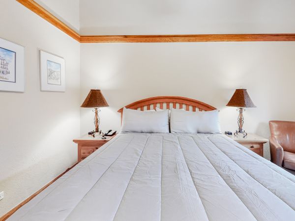 Beaver Creek Bachelor Gulch Home 1017404