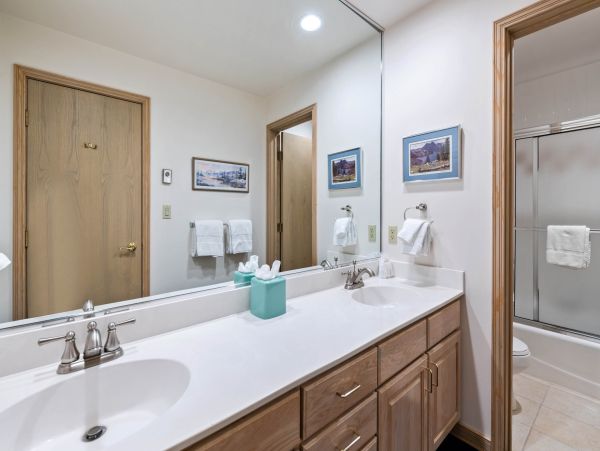 Beaver Creek Vacation Rental Ski-In/Ski-Out 3BR + Loft