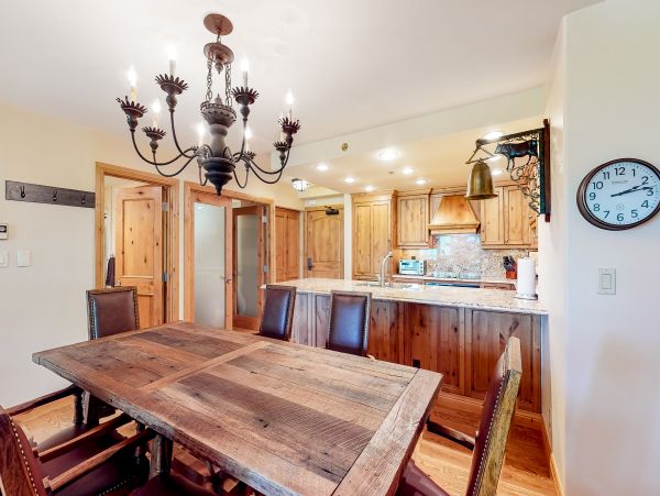 Ski in Ski Out Beaver Creek 2 Bedroom Residence