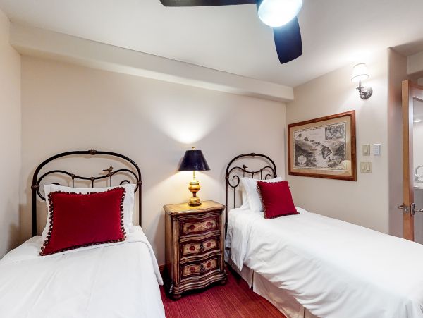 Ski in Ski Out Beaver Creek 2 Bedroom Residence