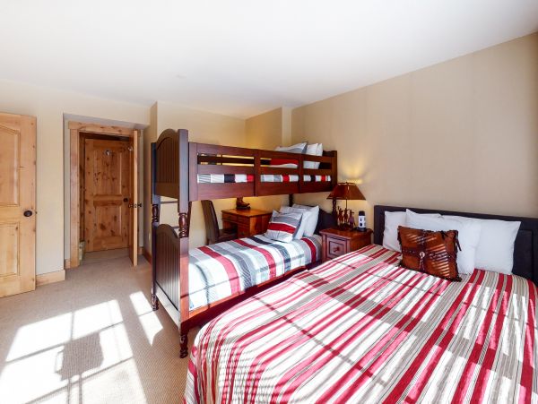 Beaver Creek Bachelor Gulch Home 1017410