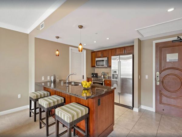 A Stunning Six  Bedroom Vacation Getaway - Sleeps 18 Guests