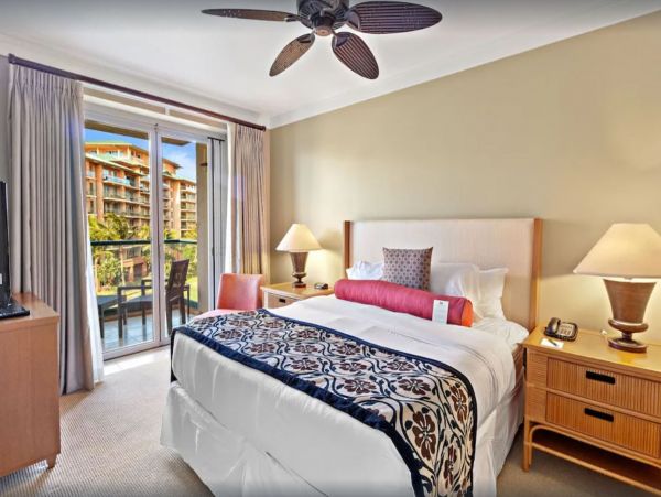 A Stunning Six  Bedroom Vacation Getaway - Sleeps 18 Guests