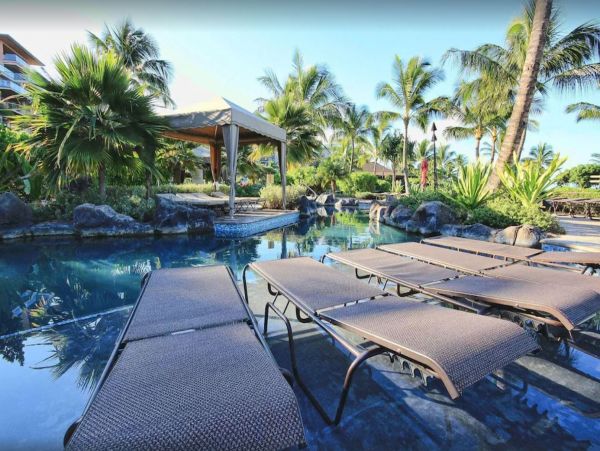 A Stunning Six  Bedroom Vacation Getaway - Sleeps 18 Guests