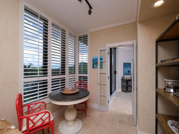 Longboat Key Vacation Rentals - Florida Beachfront Condo with Resort Amenities
