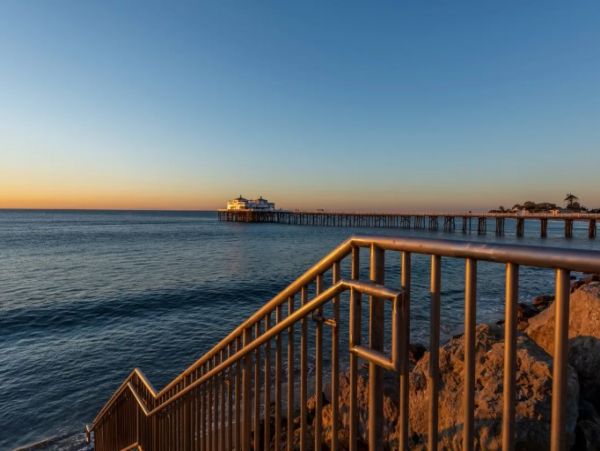 Malibu Condo 1017466