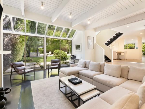 Los Angeles Home 1017472