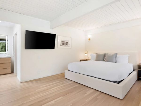 Los Angeles Home 1017472
