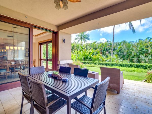 Elegant 3 Bedroom Villa in Lahaina Sleeps 10