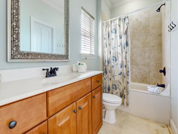Gated Community Destin Vacation Rental: Pool, Balconies & More
