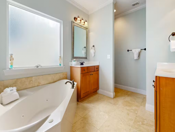 Gated Community Destin Vacation Rental: Pool, Balconies & More
