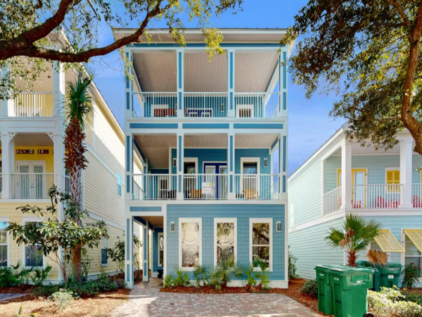 Gated Community Destin Vacation Rental: Pool, Balconies & More