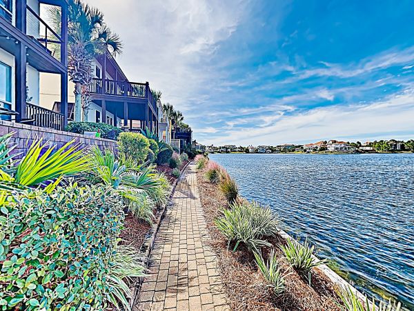 Destin Home 1017603