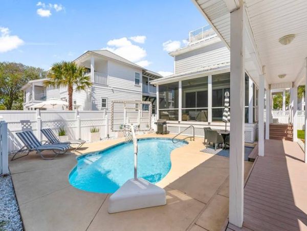 Destin Walk to Beach Four Bedroom Vacation Pool Home