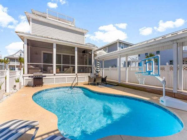 Destin Walk to Beach Four Bedroom Vacation Pool Home