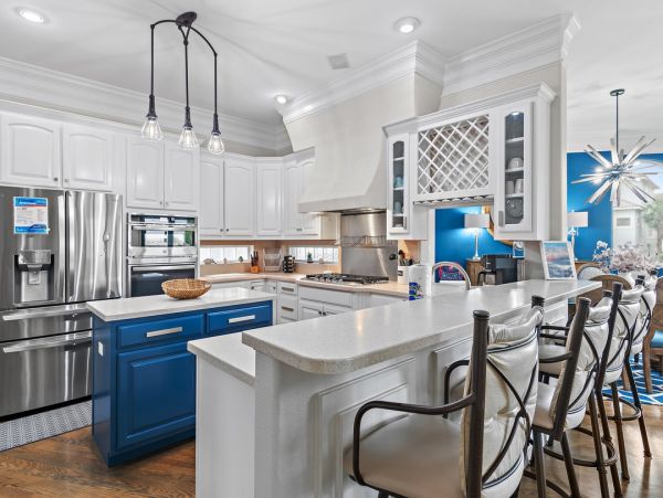 Destin Luxury 5 Bedroom Home Short Walk to Beach