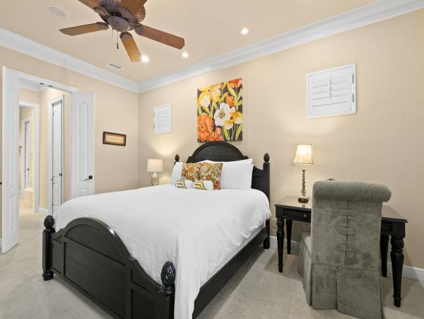Destin Gorgeous 5 Bedroom Vacation Rental Lake Views