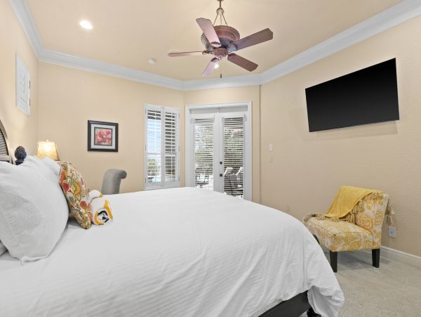 Destin Gorgeous 5 Bedroom Vacation Rental Lake Views