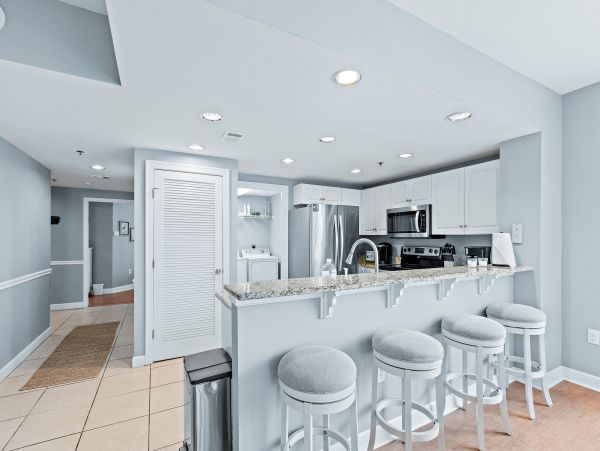 Destin Condo with 3 Bedroom