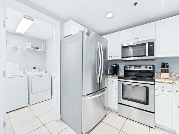 Destin Condo with 3 Bedroom