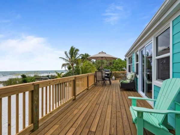 Fort Myers Beach 6 Bedrooms Vacation Home Sleeps 14 Guests