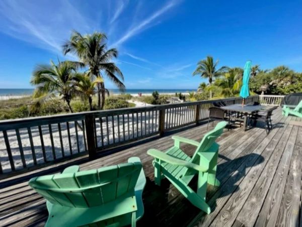 Fort Myers Beach 6 Bedrooms Vacation Home Sleeps 14 Guests