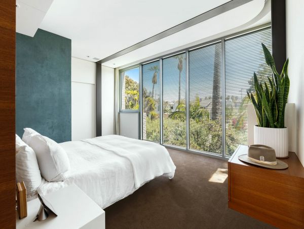 Los Angeles Home 1017656