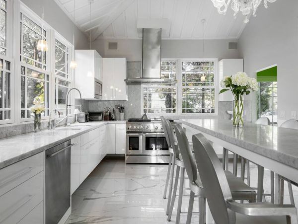 Los Angeles Home 1017658