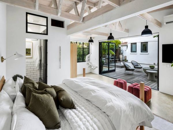 Los Angeles Home 1017673