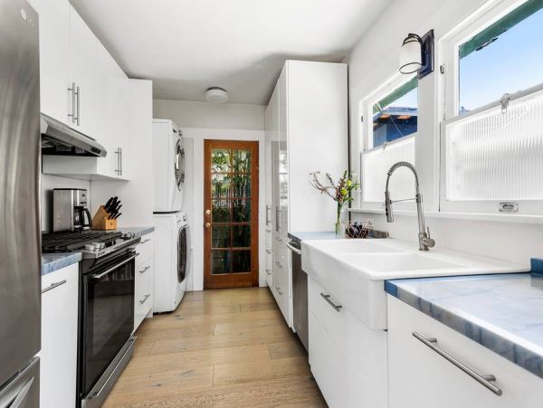 Los Angeles Home 1017675