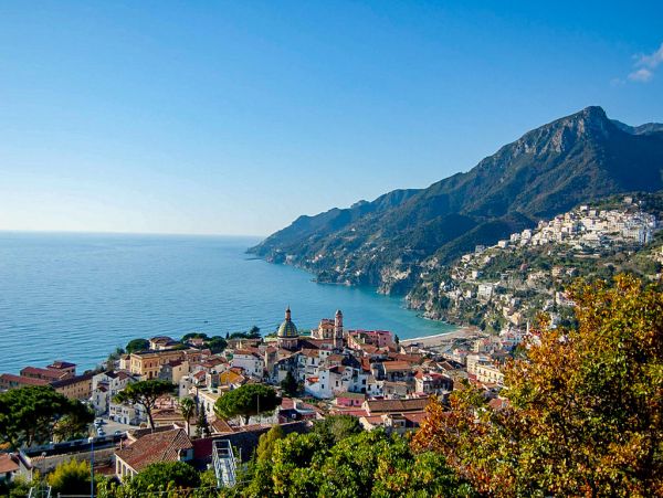 Elegant Positano Apartment with Sea View Sleeps 2