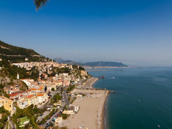 Elegant Positano Apartment with Sea View Sleeps 2