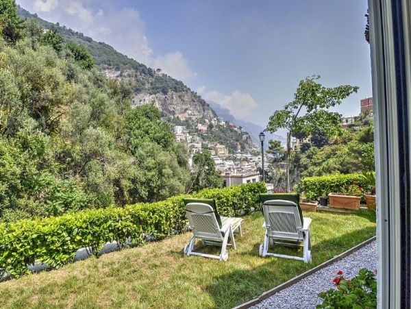 Positano Vacation Home One Bedroom Walk To Beach Sleeps Two