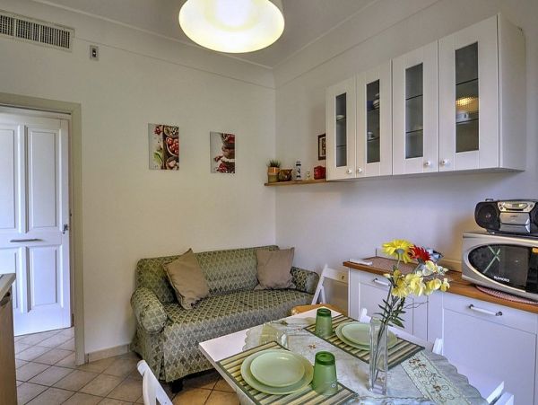 Positano Vacation Home One Bedroom Walk To Beach Sleeps Two