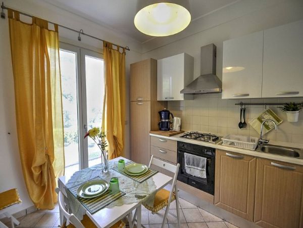 Positano Vacation Home One Bedroom Walk To Beach Sleeps Two