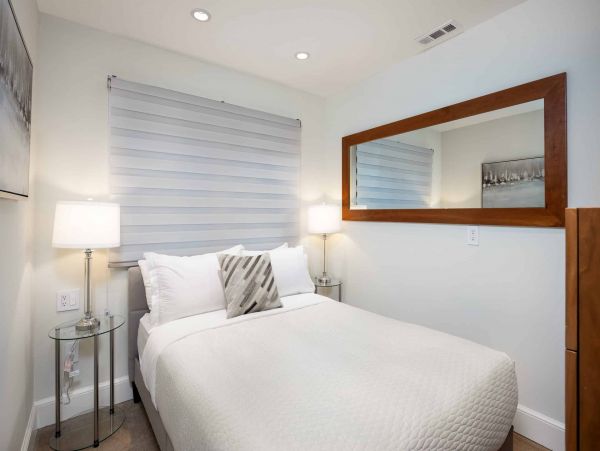 Beverly Hills Luxury Vacation Pool Villa Six Bedrooms