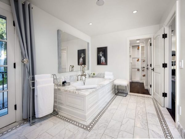 Beverly Hills Luxury Vacation Pool Villa Six Bedrooms