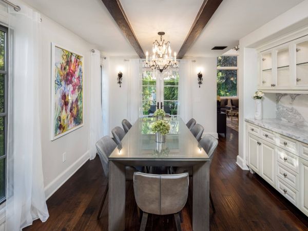 Beverly Hills Luxury Vacation Pool Villa Six Bedrooms