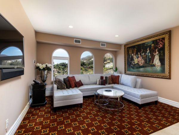 Luxury Seven Bedroom Home Pool & Spa Ocean View