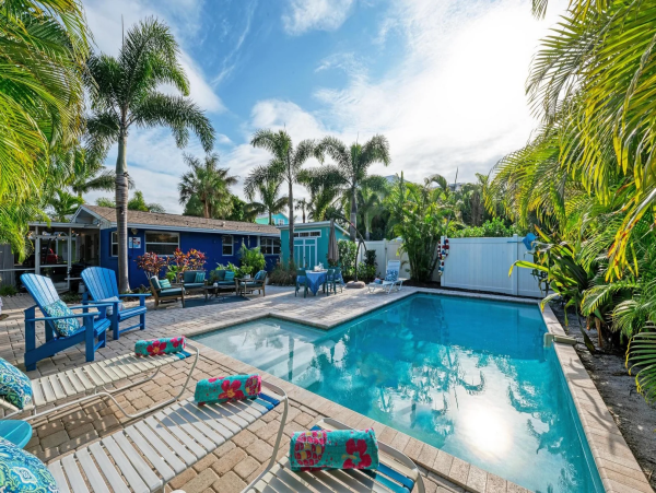 Charming Anna Maria Island Retreat with Pool - Just 3 Blocks from the Beach