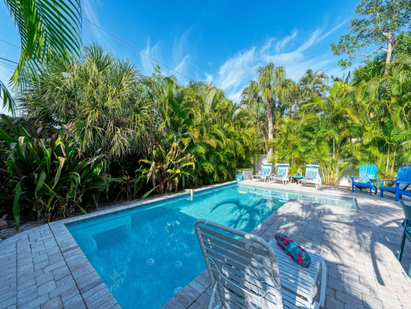 Charming Anna Maria Island Retreat with Pool - Just 3 Blocks from the Beach