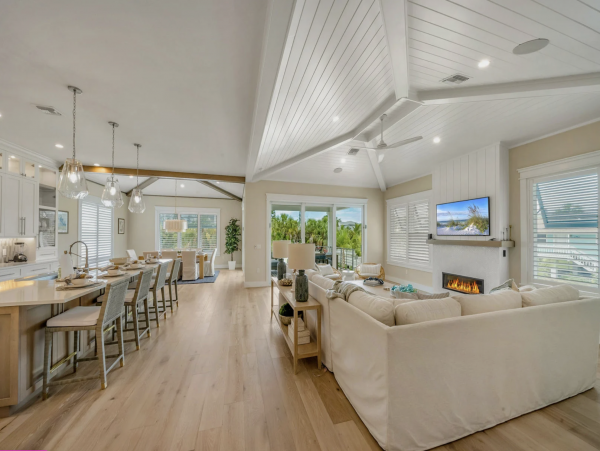 Luxury rental home one block to beach