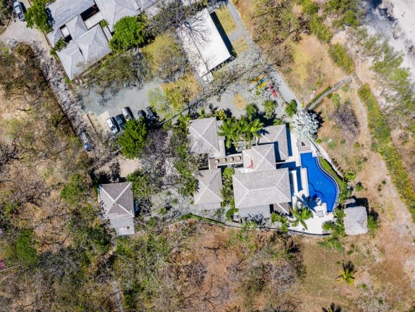 Amazing Beachfront State in Langosta Beach