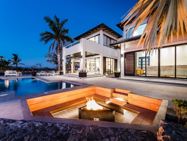 Amazing Beachfront State in Langosta Beach