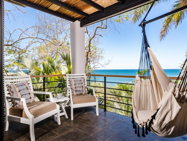 Amazing Beachfront State in Langosta Beach