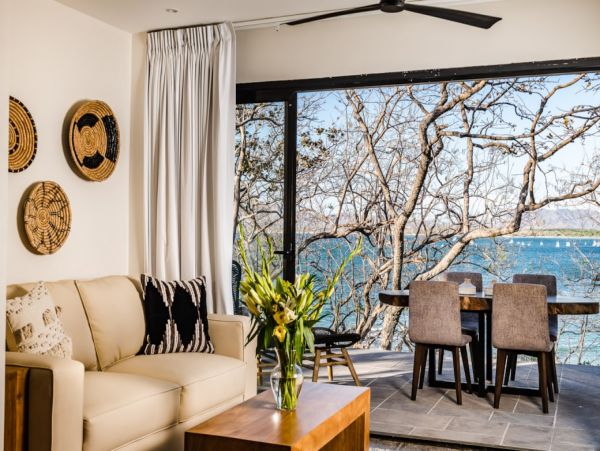 Amazing Beachfront State in Langosta Beach
