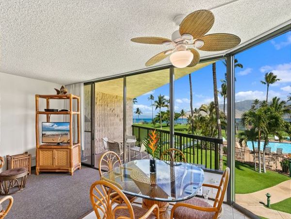 Breathtaking Views from this 2 Bedroom Kihei Condo